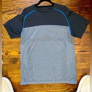 Lululemon Metal Vent Tech Short Sleeve.
